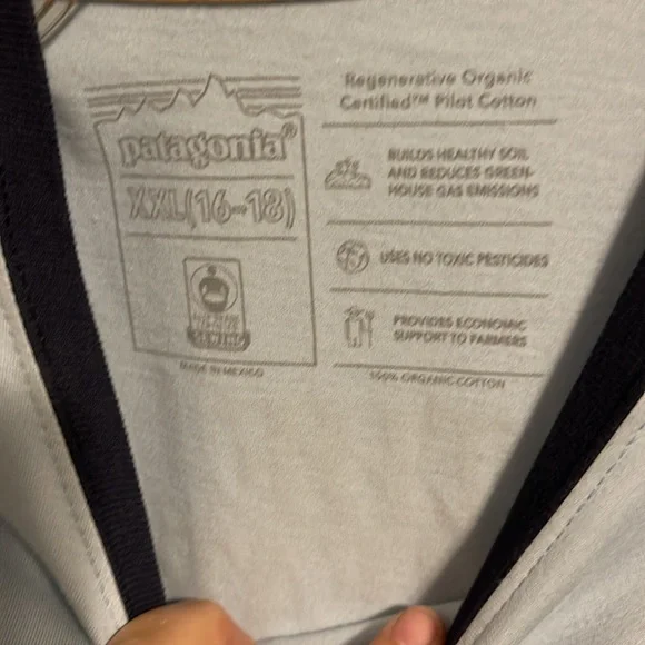 NWT Patagonia boys, regenerative, organic certification, cotton graphic T-shirt. - Picture 4 of 6